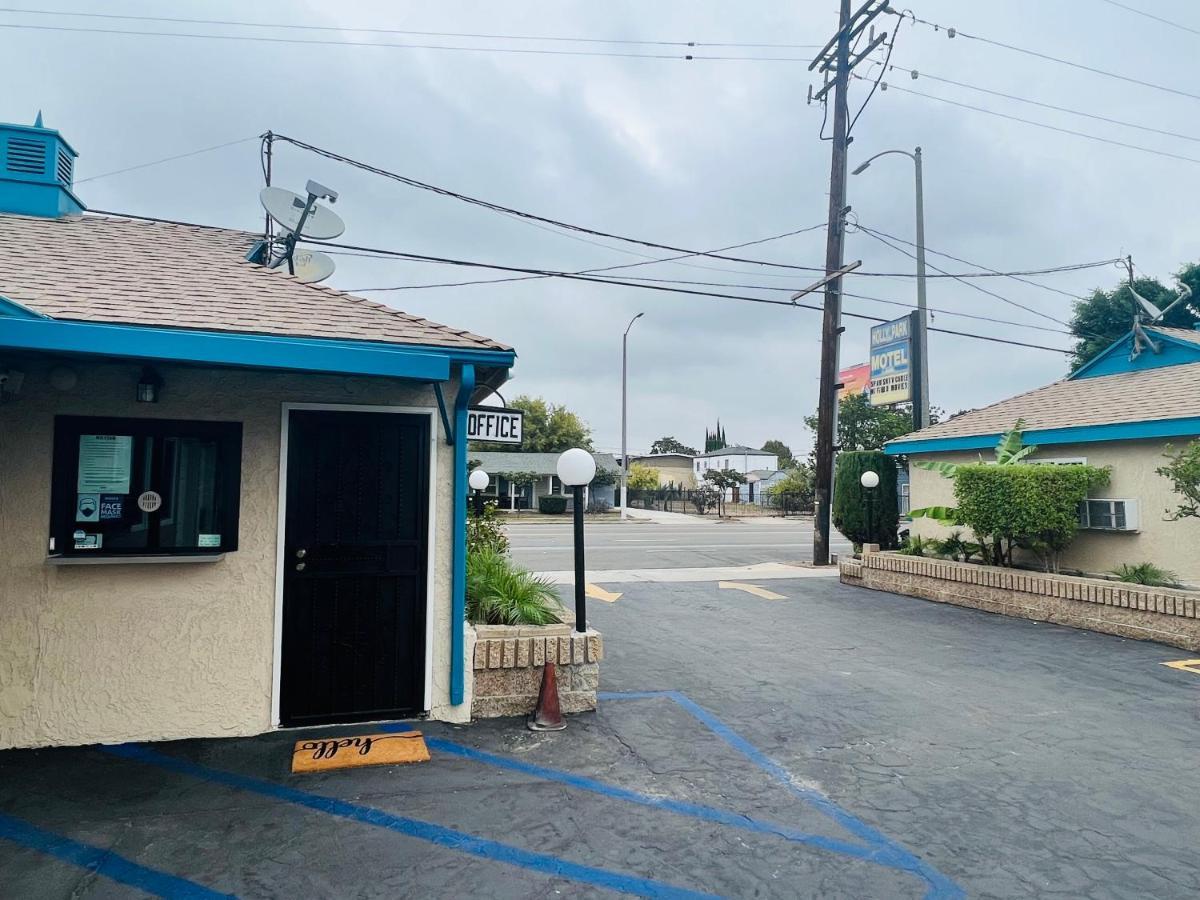 Holly Park Motel Near Lax Lennox ภายนอก รูปภาพ